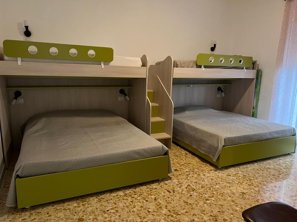 Casa Vacanze Refugium & Lounge Ferienwohnung Vico Del Gargano Buitenkant foto