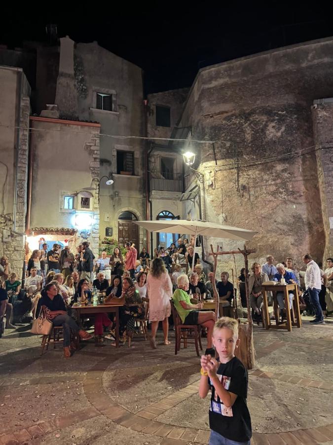 Casa Vacanze Refugium & Lounge Ferienwohnung Vico Del Gargano Buitenkant foto